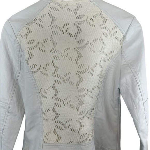 Vintage Guess Callie White Vegan Leather Moto Jacket - Picture 9 of 12